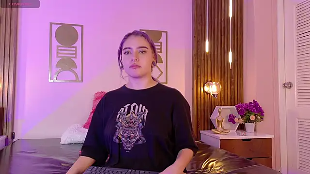 Hanna-Winchester élő XXX-chatje