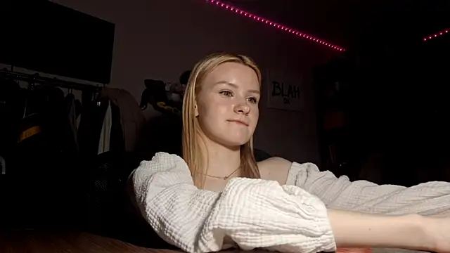 ChongTreece's Webcam Show