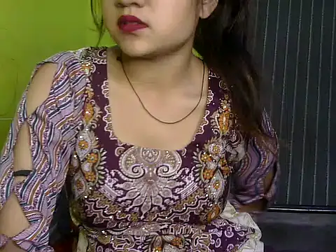 Anju__02 Show in webcam