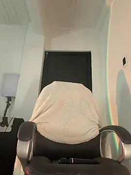 aly_golden_ Chat XXX in diretta