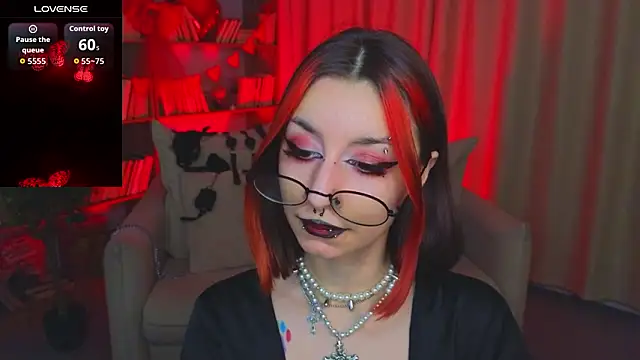 Chat XXX en directo de Mistress__Marcelline