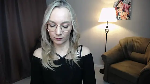 Czat XXX na żywo – Ava_Elior