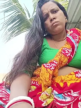 Chat XXX en directo de reya743