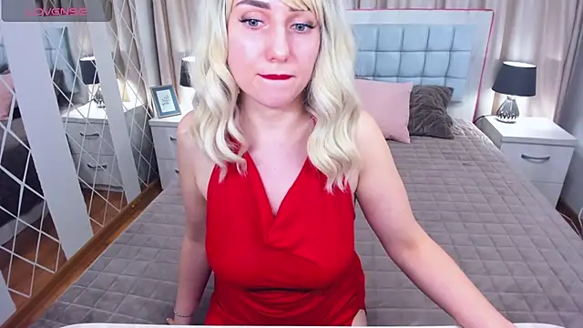 MilenaBlossom লাইভ XXX চ্যাট