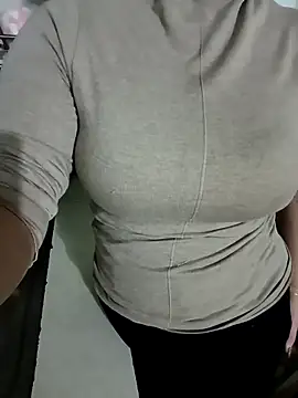 دردشة Emily-lonely الجنسية المباشرة