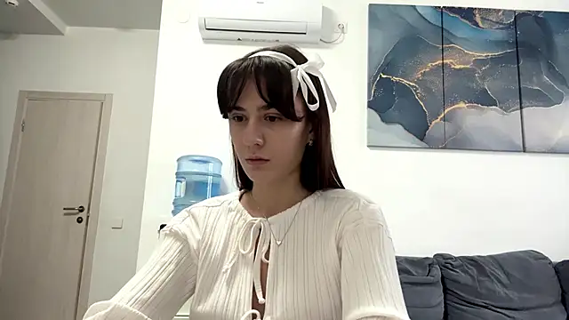 Chatroom XXX en direct de LilyMonson