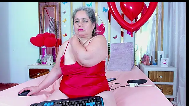 AnyelaGitanaMature Chat XXX live