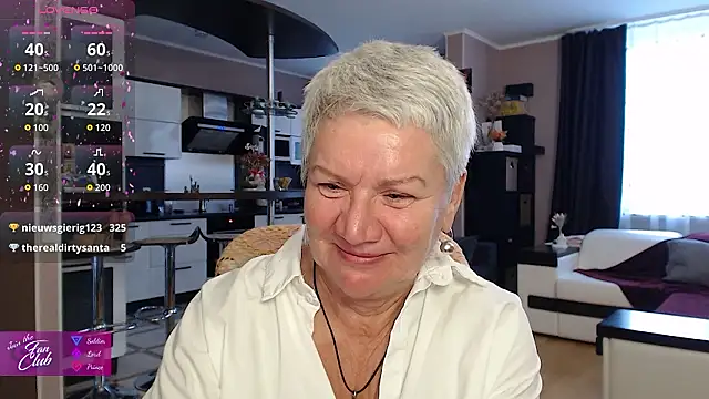 Chat +18 de roxana_brooks ao vivo