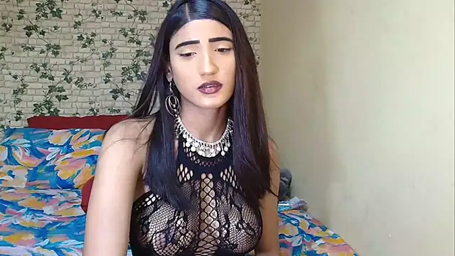 indiankavitha1 Adlı Modelin Canlı XXX Sohbeti
