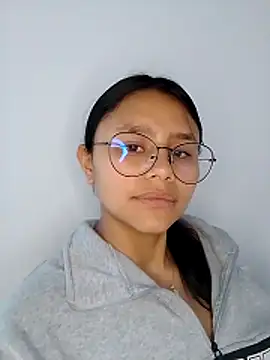 SofieLove_01: απ ευθείας συνομιλία ΧΧΧ