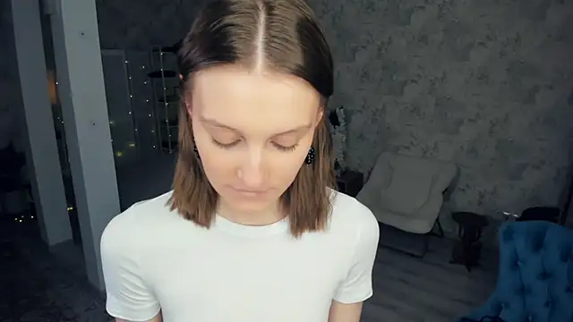 LianneBynon Live XXX-chat