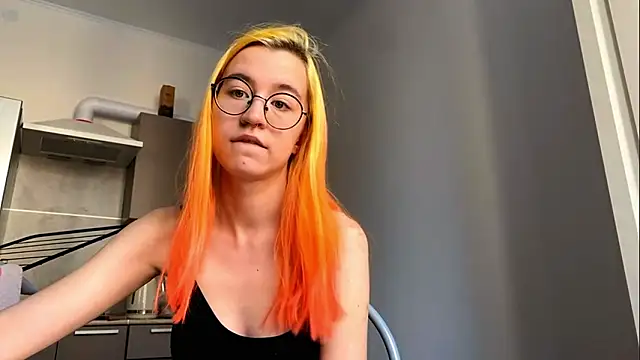 Chat +18 de EmilyHein ao vivo