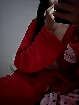 altinya Adlı Modelin Canlı XXX Sohbeti