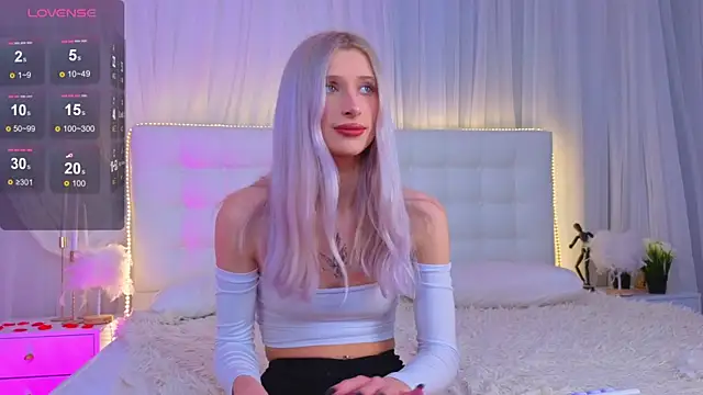 Monica_Leen Chat XXX live