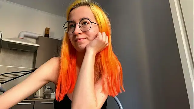 EmilyHein Chat XXX live