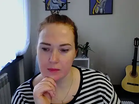 Lady_Tiana élő XXX-chatje