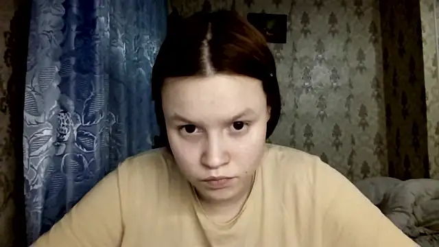 AmmymiaのライブXXXチャット