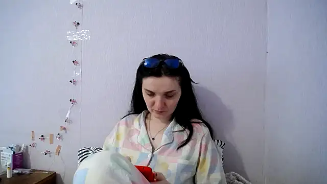 دردشة Shiny_gine الجنسية المباشرة