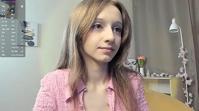 TaiteFairfield Live XXX-Chat