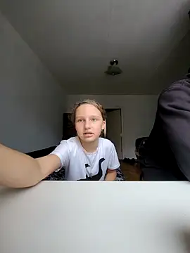 Chat XXX en directo de se_x_instruktor