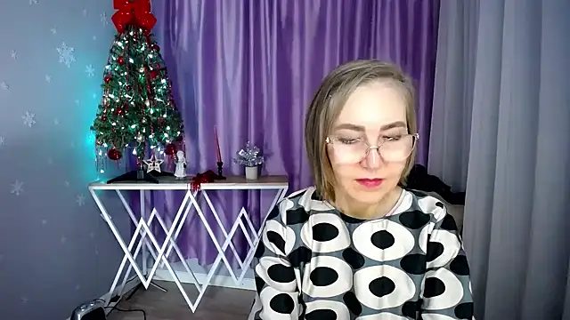 queen_a_n_i – Kamerová šou