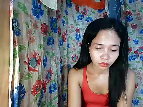 PinaySkinnyGirl's Live XXX Chat