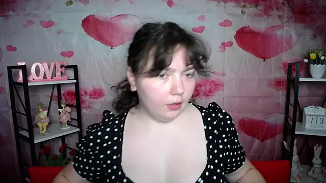 Онлайн чат XXX NeonilaLisova