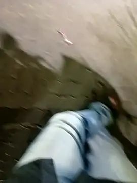 Horny-boyyy 现场XXX聊天