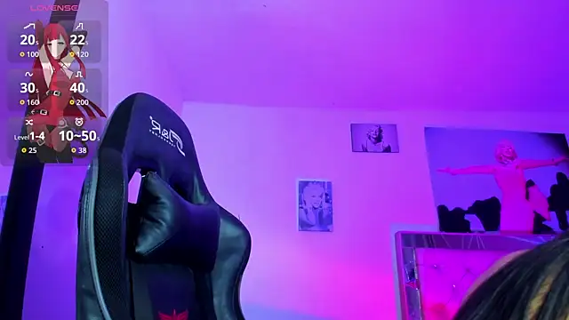 Pertunjukan Kamera Web Ortegakim