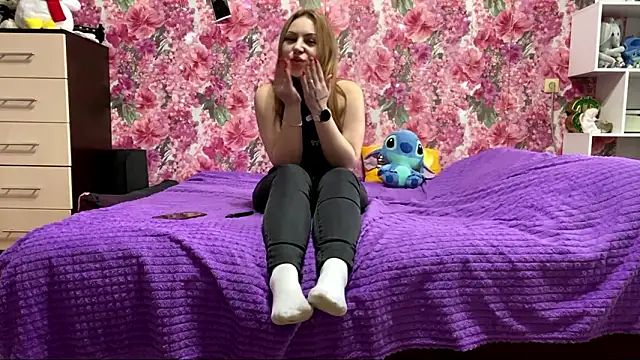 TraciBallena Chat XXX live