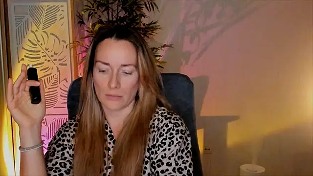 Chat XXX en directo de RebeccaMartinez