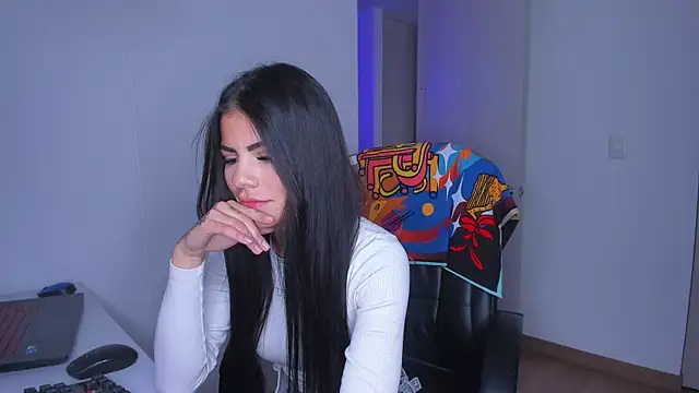 Lisegg_ Adlı Modelin Canlı XXX Sohbeti