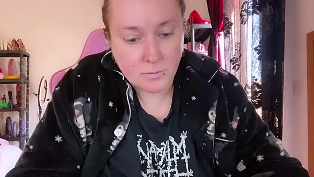 kisicaxx élő XXX-chatje