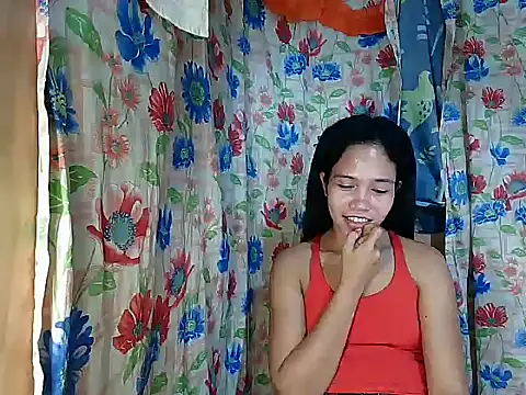 Chatroom XXX en direct de PinaySkinnyGirl