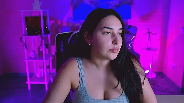 CeceliaJohnson élő XXX-chatje