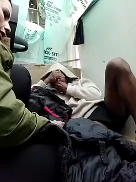 Angel23cm1のライブXXXチャット