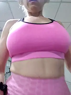 _U_DreaM_ Chat XXX in diretta