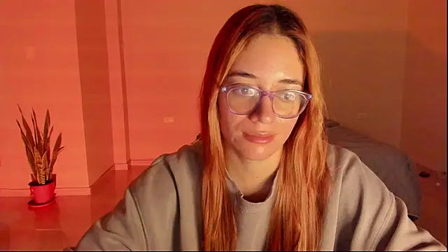 atenas_05_'s Live XXX Chat