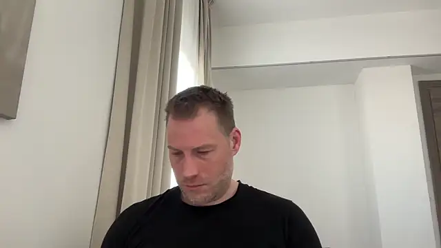 Christian87xxx Pertunjukan Webcam