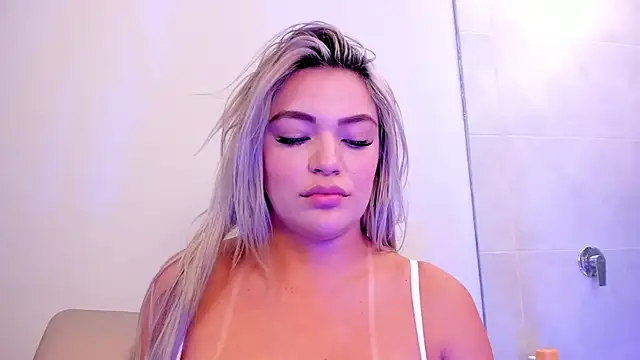 milaowens' Live XXX Chat