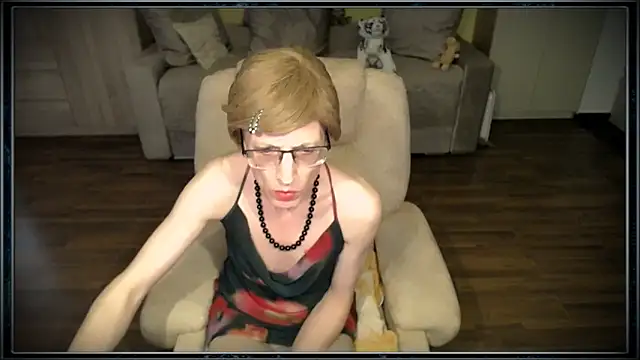 clementine Webcam show