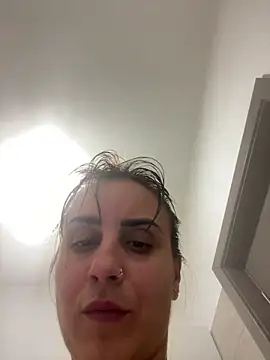 XXX chat uživo modela Daisyforyou