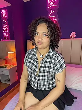 _sarahRose live XXX chat