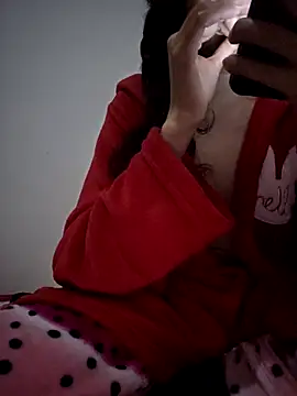 XXX chat uživo modela altinya