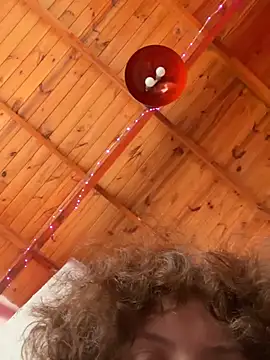 XXX chat uživo modela Solangerulo_