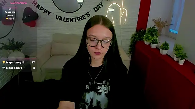 Chatroom XXX en direct de Emily_tender