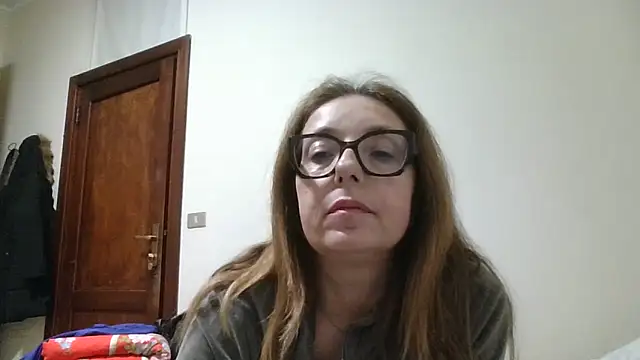 Miasexmilf: απευθείας συνομιλία ΧΧΧ