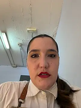 Show modela negroybrenda na web-kameri