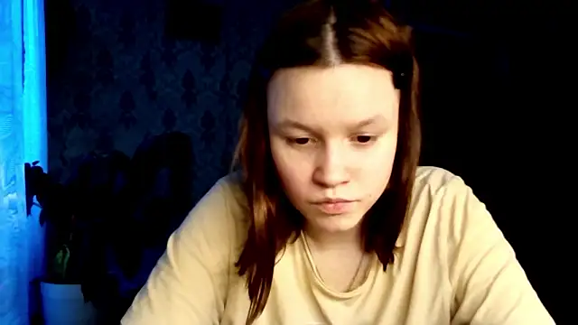 Pokazy przed kamerką – Ammymia