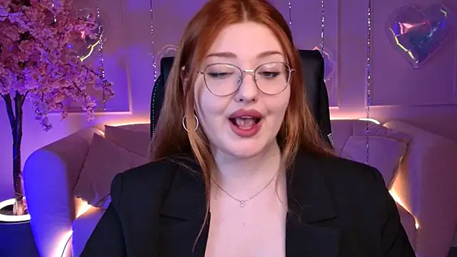 StaceyJensen Chat XXX live